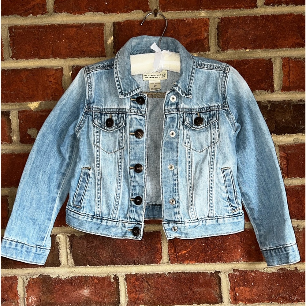 Light blue denim jacket by OshKosh B’Gosh size 5t